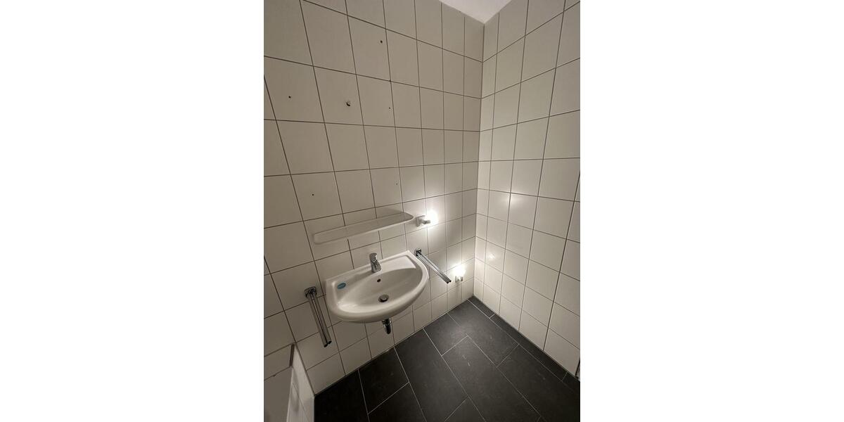 Etagenwohnung Lemgo - 3 Zimmer, 79 m&sup2;, 630&euro; | Angebot:26231138