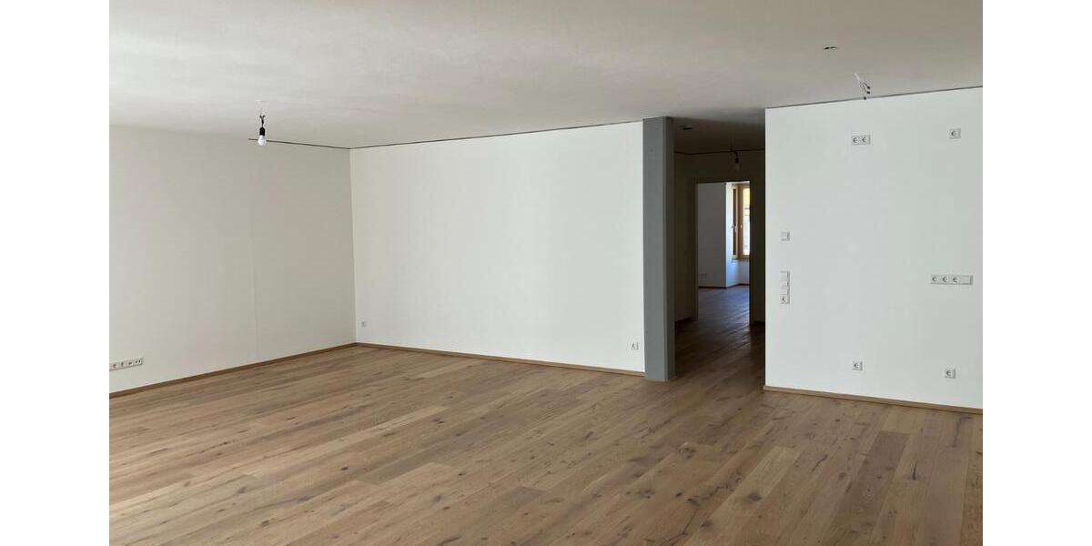 Etagenwohnung Immenstadt im Allgäu - 3 Zimmer, 123 m&sup2;, 1.600&euro; | Angebot:26007401