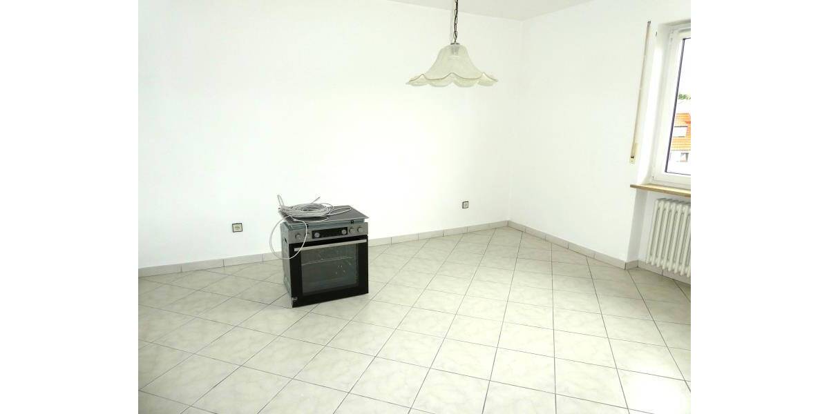 Etagenwohnung Nürnberg Werderau - 3 Zimmer, 85 m&sup2;, 880&euro; | Angebot:26486971