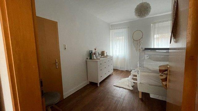Etagenwohnung Gelnhausen - 3 Zimmer, 75 m&sup2;, 850&euro; | Angebot:26687548