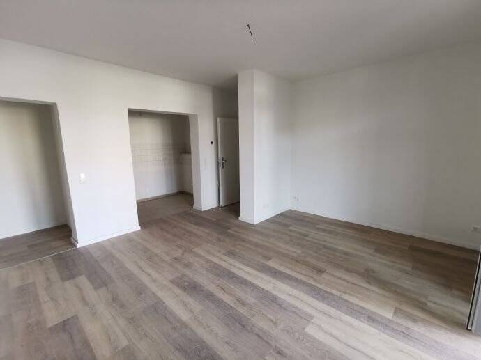 Etagenwohnung Meißen Vorbrücke - 3 Zimmer, 68 m&sup2;, 409&euro; | Angebot:26036839