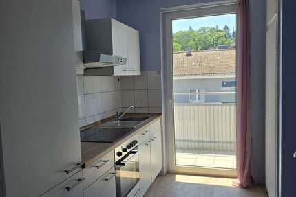 Wohnung Pforzheim - 3 Zimmer, 66 m&sup2;, 580&euro; | Angebot:27072706