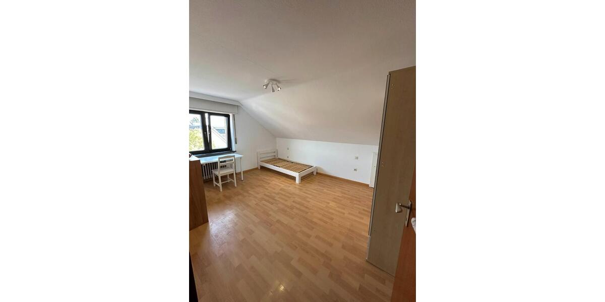 Wohnen auf Zeit Karlsruhe - 2 Zimmer, 12 m&sup2;, 480&euro; | Angebot:26128634