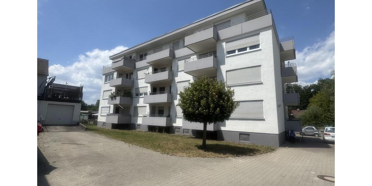 Etagenwohnung Günzburg - 4.5 Zimmer, 93 m&sup2;, 930&euro; | Angebot:26663373