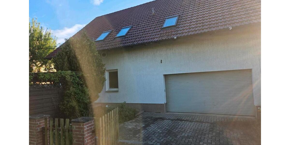 Erdgeschoßwohnung Markersdorf - 1 Zimmer, 35 m&sup2;, 250&euro; | Angebot:26441995
