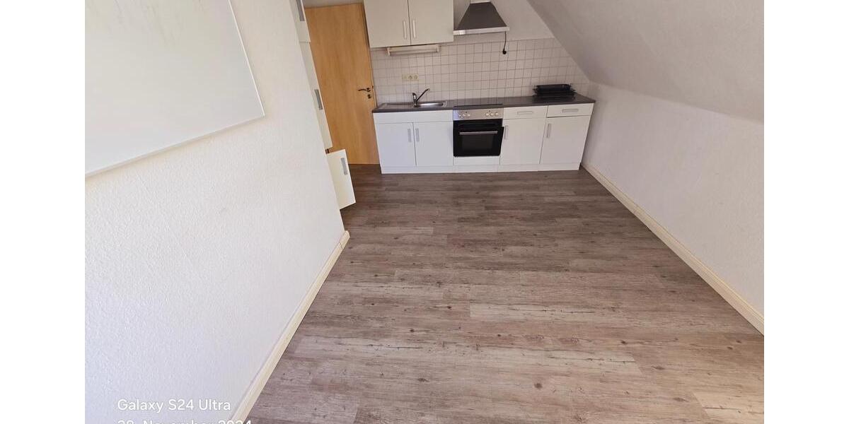 Dachgeschoßwohnung Wurster Nordseeküste - 3 Zimmer, 76 m&sup2;, 680&euro; | Angebot:25297726