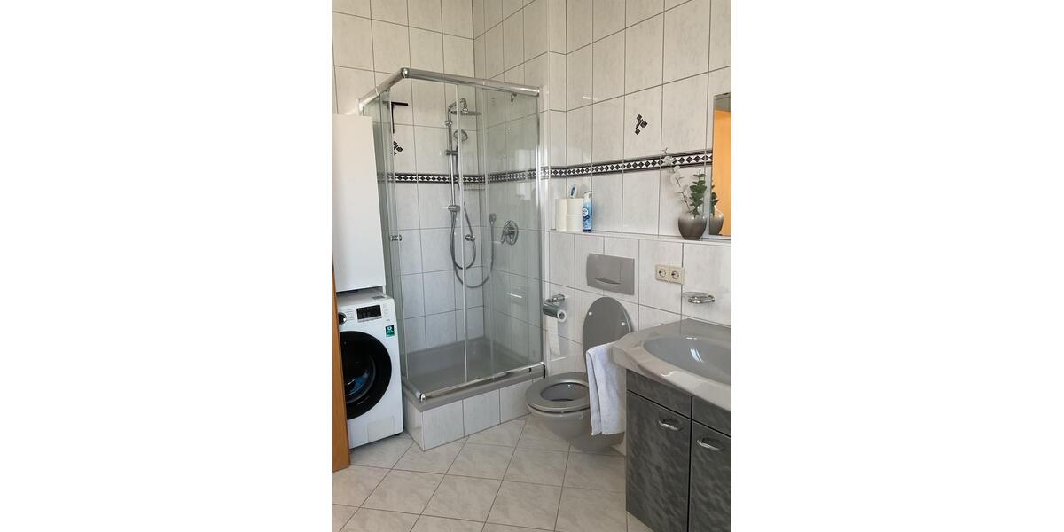 Einfamilienhaus Remseck am Neckar - 3 Zimmer, 94 m&sup2;, 1.450&euro; | Angebot:26512301