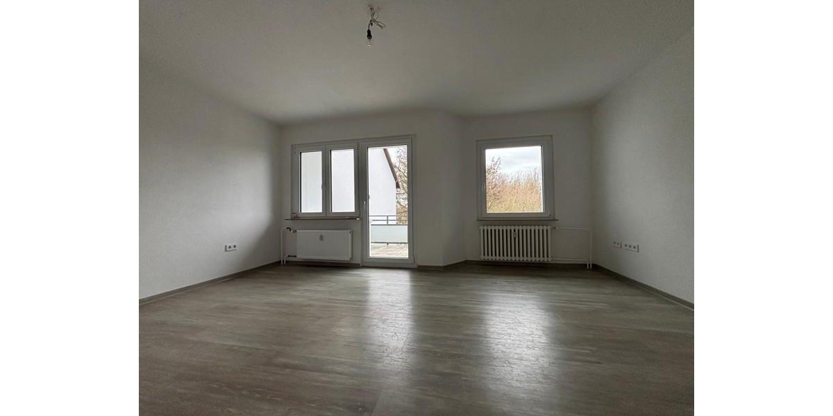 FRISCH renovierte 3-Zimmer Wohnung im Erdgeschoss 3 zimmer