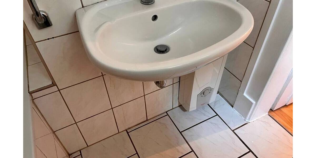 Etagenwohnung Plauen Westend - 2 Zimmer, 48 m&sup2;, 228&euro; | Angebot:26308233