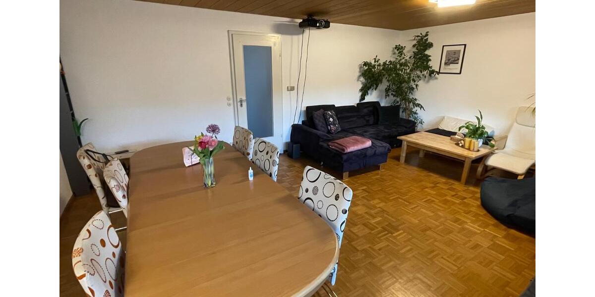 Wohnen auf Zeit Freiburg im Breisgau Haslach - 4 Zimmer, 104 m&sup2;, 1.800&euro; | Angebot:26553491