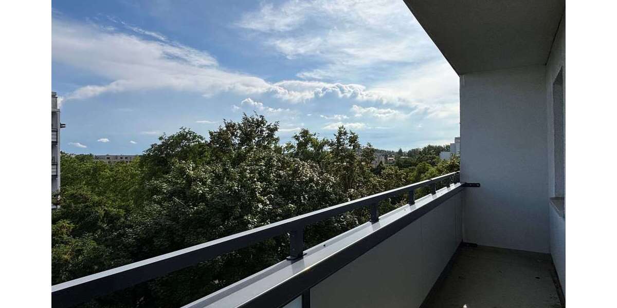 Etagenwohnung Berlin Hellersdorf - 1 Zimmer, 36 m&sup2;, 589&euro; | Angebot:27008560