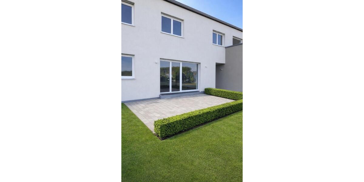 Erdgeschoßwohnung Cham - 3 Zimmer, 110 m&sup2;, 1.050&euro; | Angebot:25902241