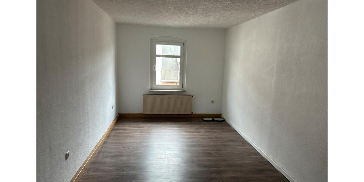 Etagenwohnung Auma-Weidatal Weidatal - 3 Zimmer, 90 m&sup2;, 710&euro; | Angebot:26484591