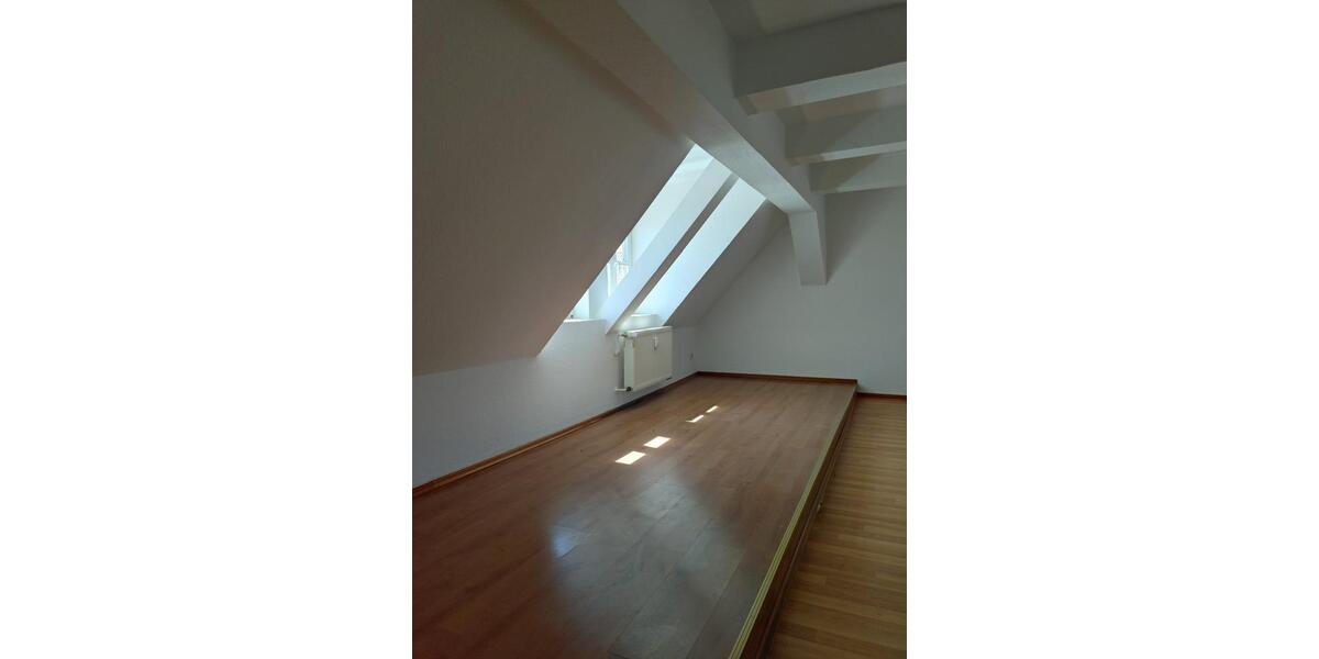 Dachgeschoßwohnung Hohe Börde - 3 Zimmer, 69 m&sup2;, 395&euro; | Angebot:26412763