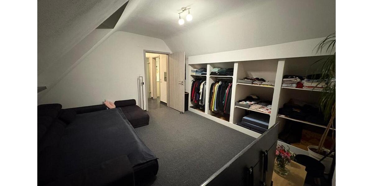 Dachgeschoßwohnung Neuenstadt am Kocher - 1 Zimmer, 42 m&sup2;, 450&euro; | Angebot:24742838