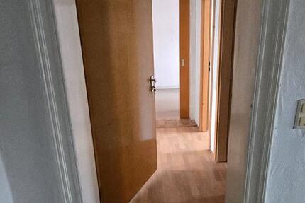 Wohnung Duisburg Duisburg-Mitte - 3 Zimmer, 65 m&sup2;, 450&euro; | Angebot:26619986