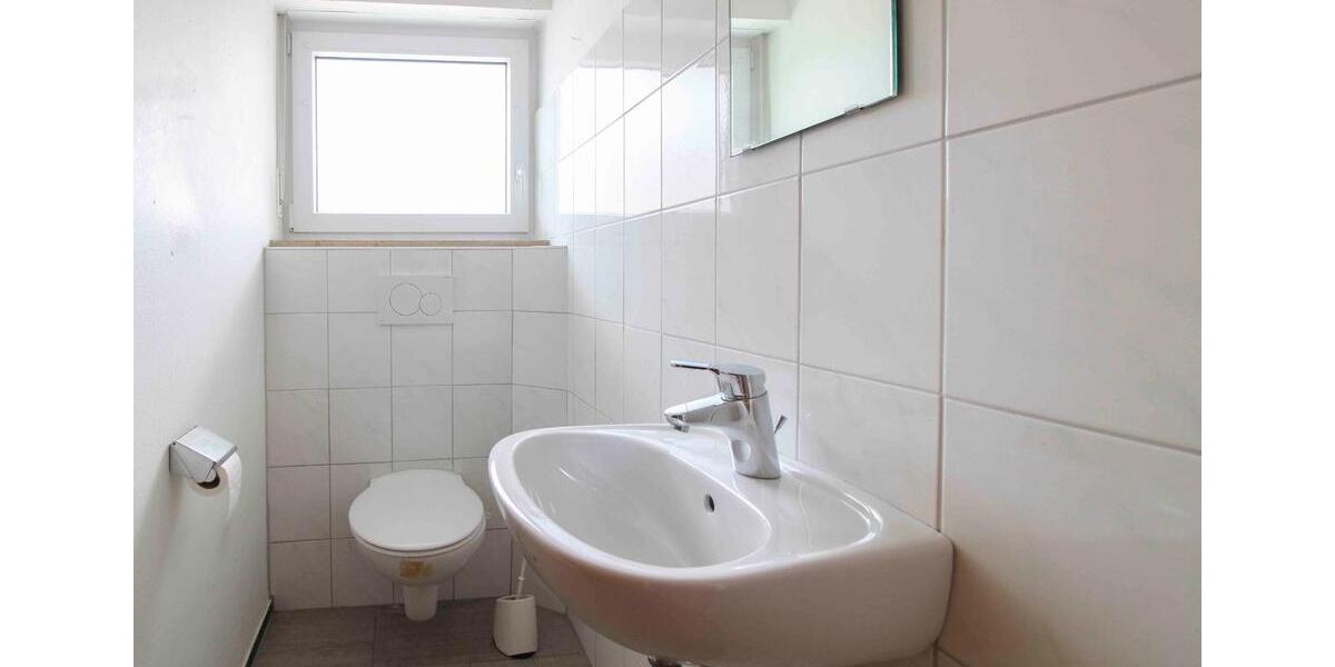 Etagenwohnung Dillingen an der Donau - 4 Zimmer, 96 m&sup2;, 1.190&euro; | Angebot:24785557