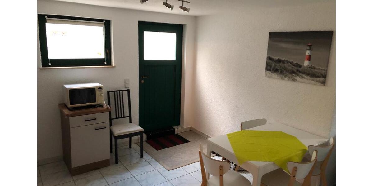 Erdgeschoßwohnung Leipzig Mitte - 2 Zimmer, 30 m&sup2;, 100&euro; | Angebot:26623862