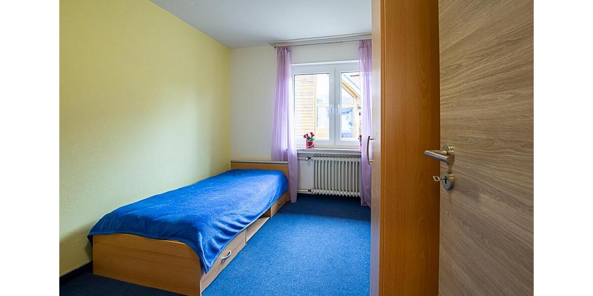 Etagenwohnung Hoffeld - 4 Zimmer, 121 m&sup2;, 780&euro; | Angebot:26498349