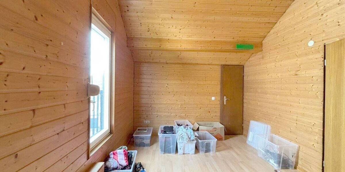 Reihenendhaus Wawern - 6 Zimmer, 160 m&sup2;, 1.180&euro; | Angebot:26713048
