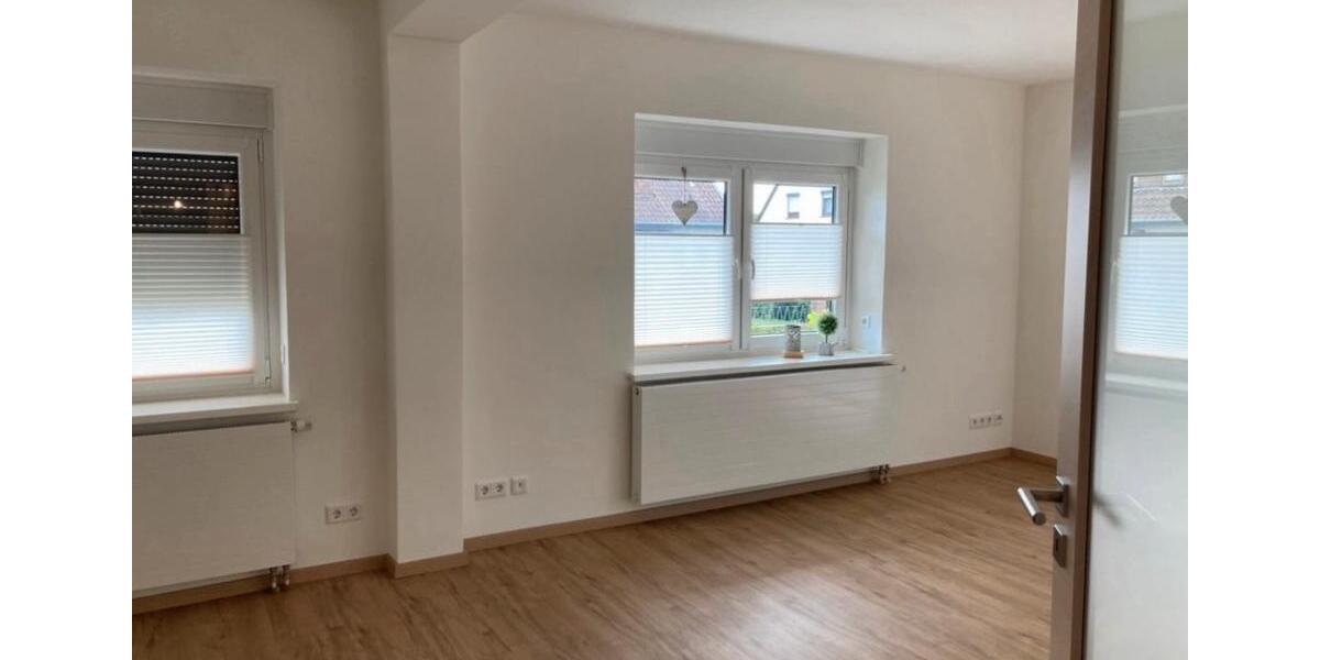 Erdgeschoßwohnung Helmstedt - 3 Zimmer, 90 m&sup2;, 850&euro; | Angebot:25209008