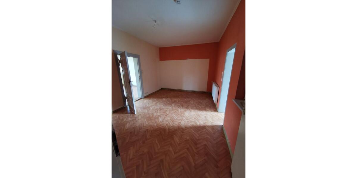 Etagenwohnung Arnstein - 3 Zimmer, 90 m&sup2;, 405&euro; | Angebot:19444255