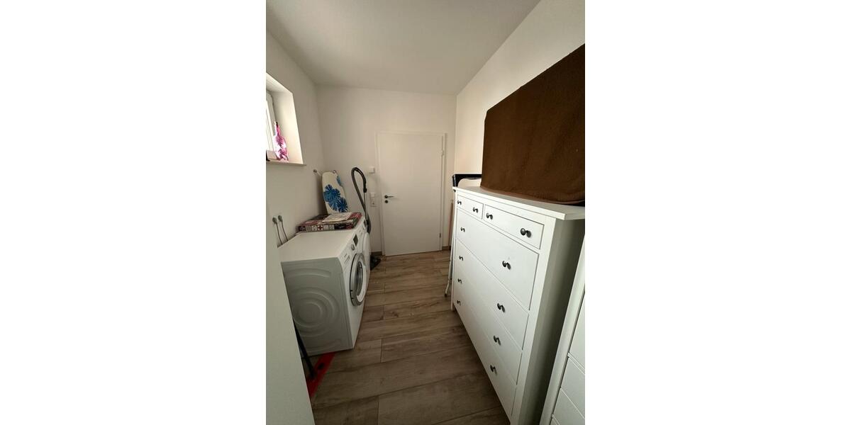 Wohnen auf Zeit Bruchköbel - 2 Zimmer, 88 m&sup2;, 105&euro; | Angebot:25967751