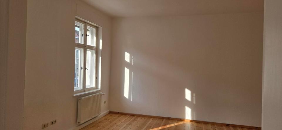 Maisonettenwohnung Kyritz - 5 Zimmer, 194 m&sup2;, 1.300&euro; | Angebot:26082938