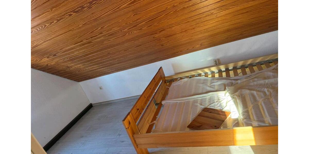 Dachgeschoßwohnung Dornum - 3 Zimmer, 50 m&sup2;, 480&euro; | Angebot:25048491