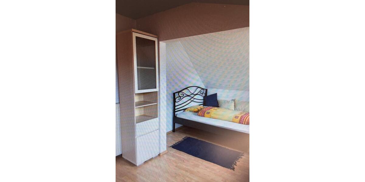 Dachgeschoßwohnung Beeskow - 1 Zimmer, 42 m&sup2;, 45&euro; | Angebot:25894915