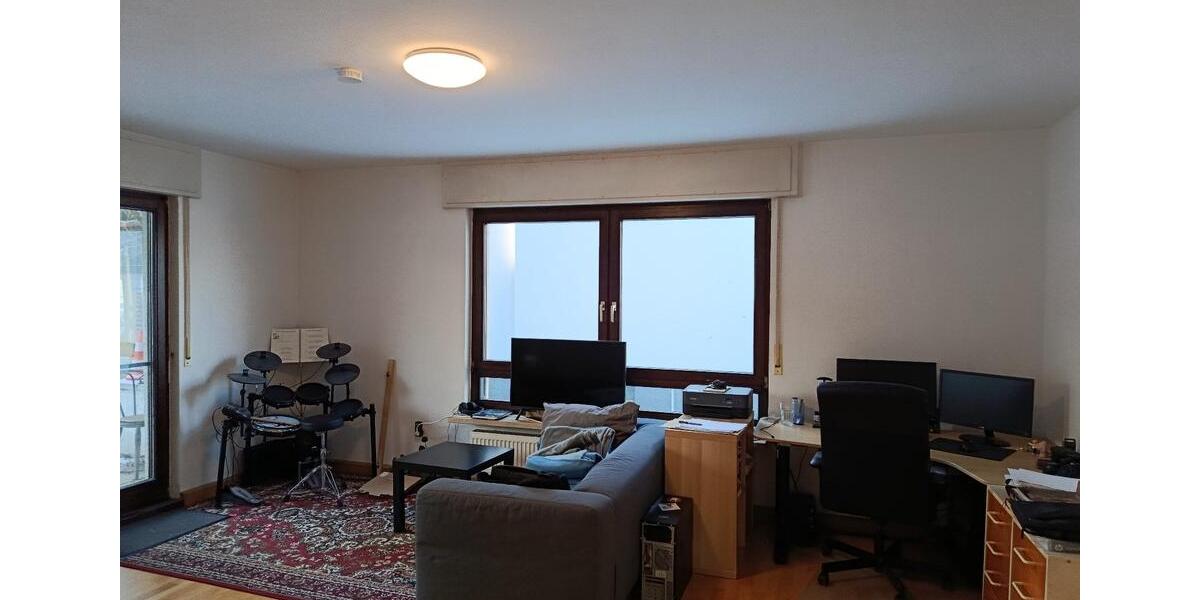 Zwischenmiete - 25qm mit Terasse in 4er WG 1 zimmer