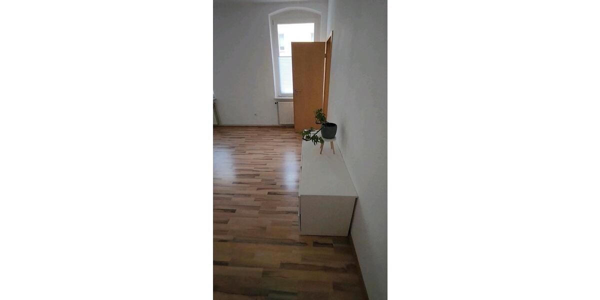 Hochparterre Braunschweig Lehndorf-Watenbüttel - 2 Zimmer, 35 m&sup2;, 290&euro; | Angebot:26544660