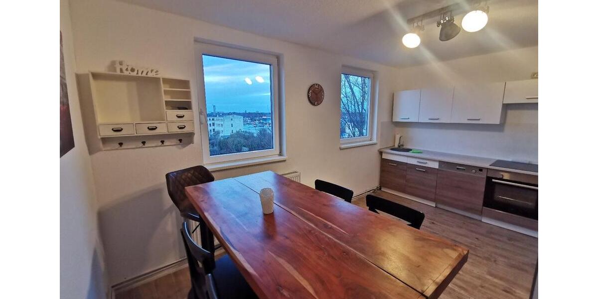 Wohnen auf Zeit Bremerhaven Lehe - 6 Zimmer, 170 m&sup2;, 350&euro; | Angebot:26477405