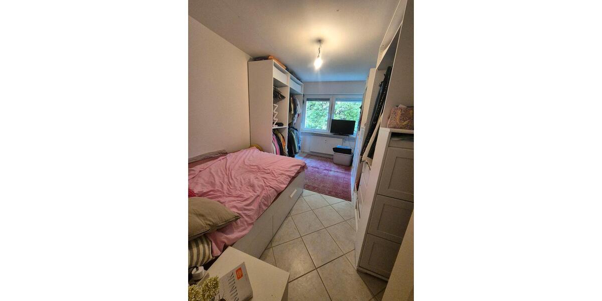Etagenwohnung Trier Kürenz - 2.5 Zimmer, 84 m&sup2;, 1.025&euro; | Angebot:26649227