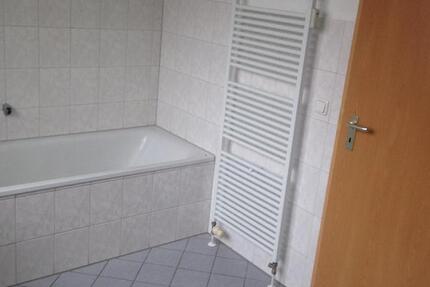 3-Zimmer-Wohnung in Castrop-Rauxel Rauxel mit neuem Boden