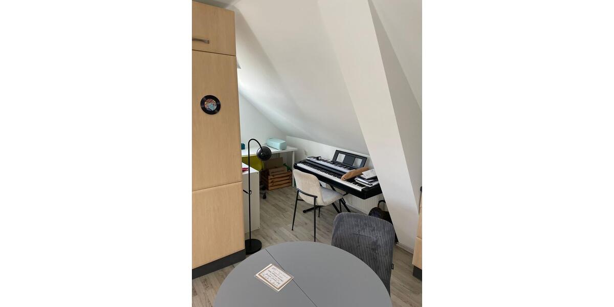 Dachgeschoßwohnung Wenden - 3 Zimmer, 70 m&sup2;, 950&euro; | Angebot:26476702