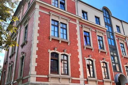 Wohnung Plauen Stadtmitte - 2 Zimmer, 64 m&sup2;, 395&euro; | Angebot:26319824