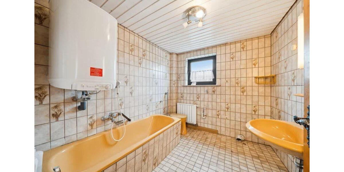 Etagenwohnung Vöhringen - 2 Zimmer, 65 m&sup2;, 850&euro; | Angebot:26166182