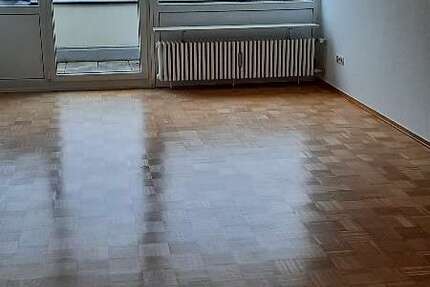 Wohnung Königsbrunn - 3 Zimmer, 91 m&sup2;, 870&euro; | Angebot:27201100