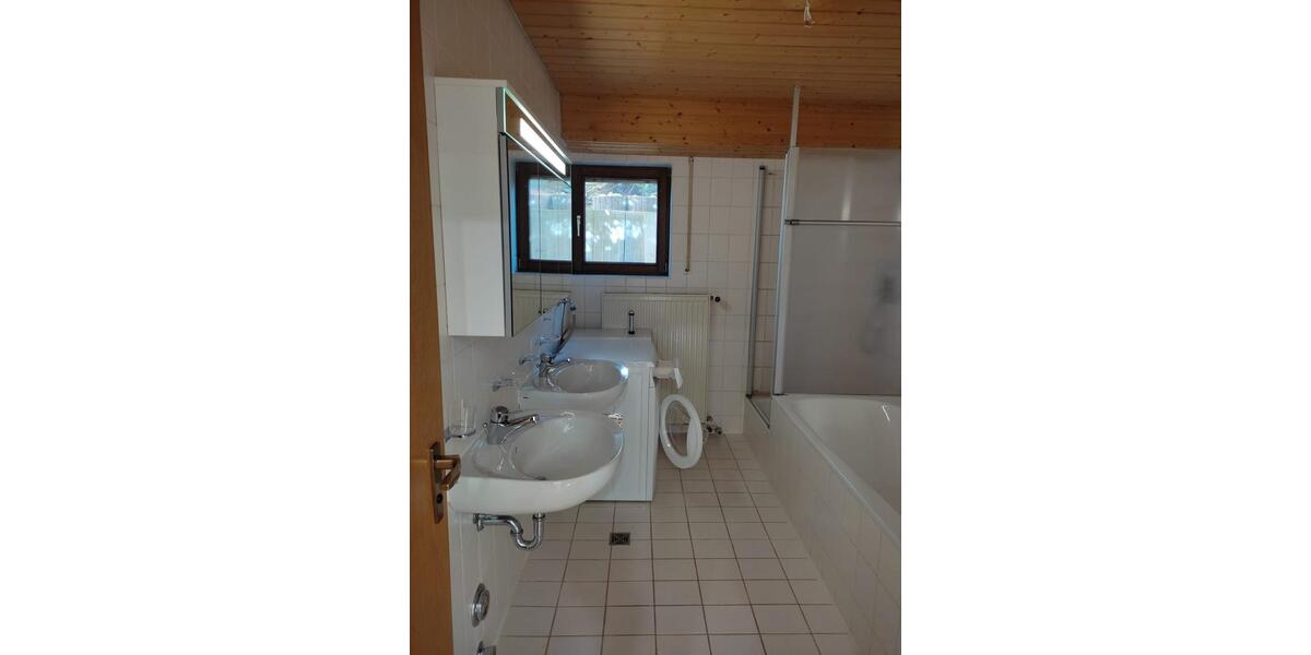 Etagenwohnung Gerstetten - 2.5 Zimmer, 77 m&sup2;, 695&euro; | Angebot:26615332