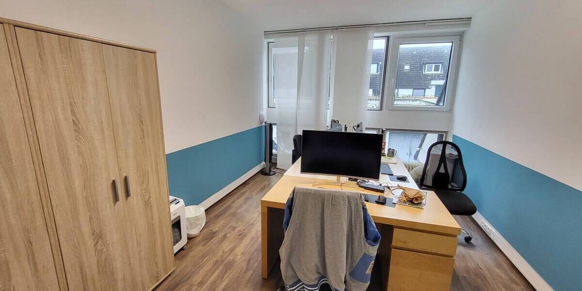 Gewerbeobjekt Lübeck / Sankt Lorenz Nord St. Lorenz Nord - 4 Zimmer, 172 m&sup2;, 950&euro; | Angebot:25670271