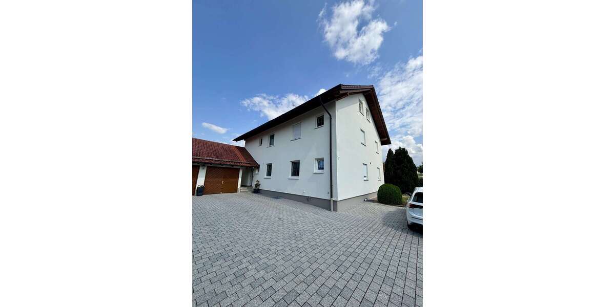 Etagenwohnung Weinhausen Weinhausen - 2.5 Zimmer, 64 m&sup2;, 685&euro; | Angebot:26996330