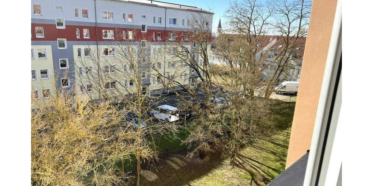 Etagenwohnung Bad Düben Weinbergshäuser - 4 Zimmer, 70 m&sup2;, 494&euro; | Angebot:25718920