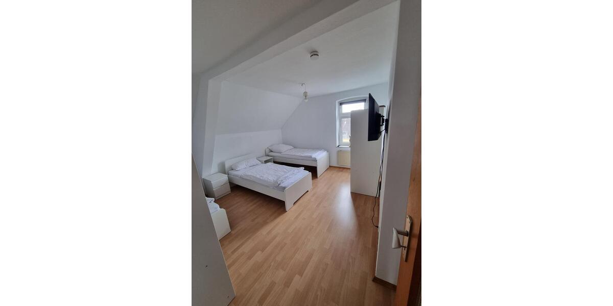 Wohnen auf Zeit Mogendorf - 3 Zimmer, 70 m&sup2;, 15&euro; | Angebot:24468098