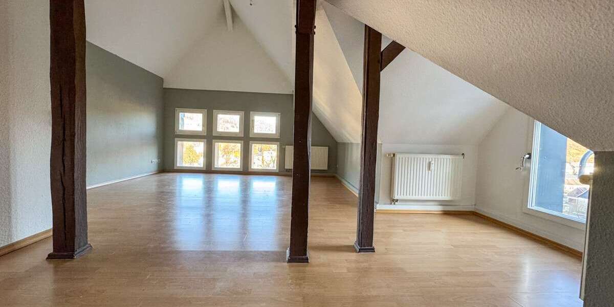 Etagenwohnung Schwarzenberg Sachsenfeld - 4 Zimmer, 78 m&sup2;, 507&euro; | Angebot:26458293
