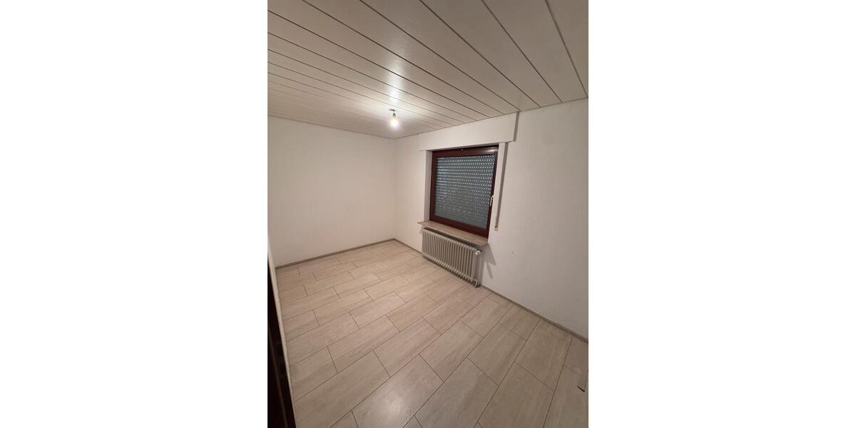 Einfamilienhaus Oyten - 1 Zimmer, 108 m&sup2;, 1.500&euro; | Angebot:25131405