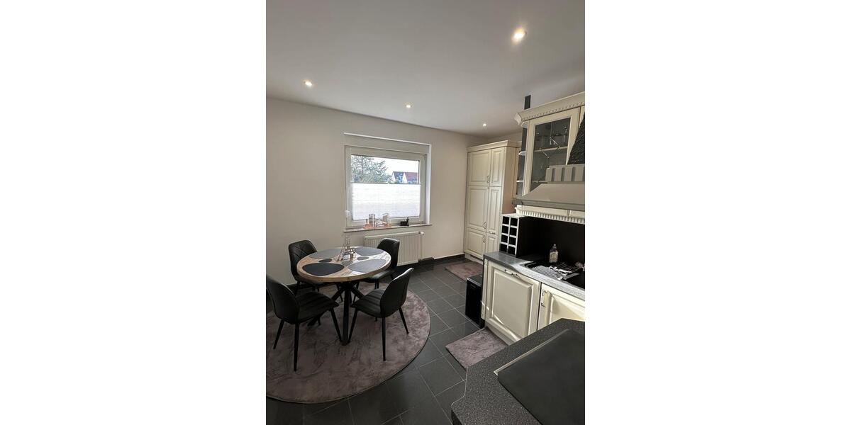 Wohnen auf Zeit Marl - 3 Zimmer, 75 m&sup2;, 1.250&euro; | Angebot:24689123