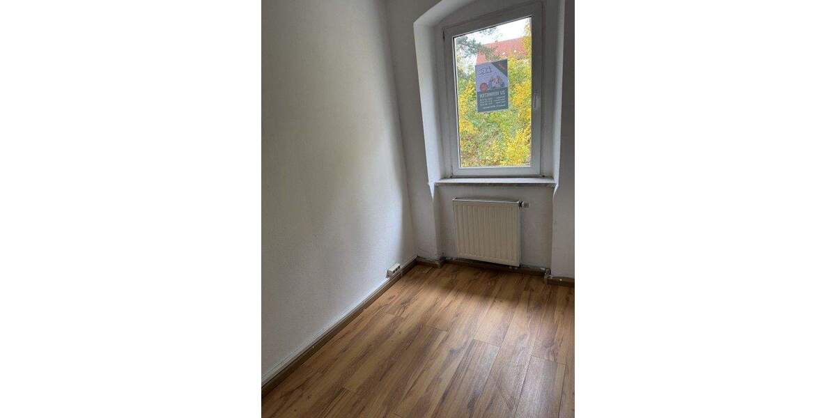 Reihenmittelhaus Mittweida - 5 Zimmer, 150 m&sup2;, 1.100&euro; | Angebot:23462441