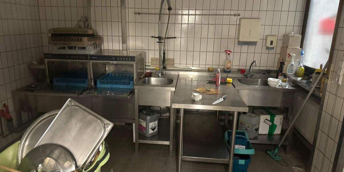 Gewerbeobjekt Troisdorf Troisdorf-Mitte - 2.900&euro; | Angebot:22332507