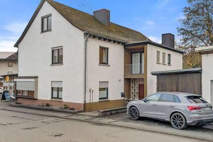 Haus zum Mieten in Biedenkopf 1.200 € 259 m² 7 zimmer